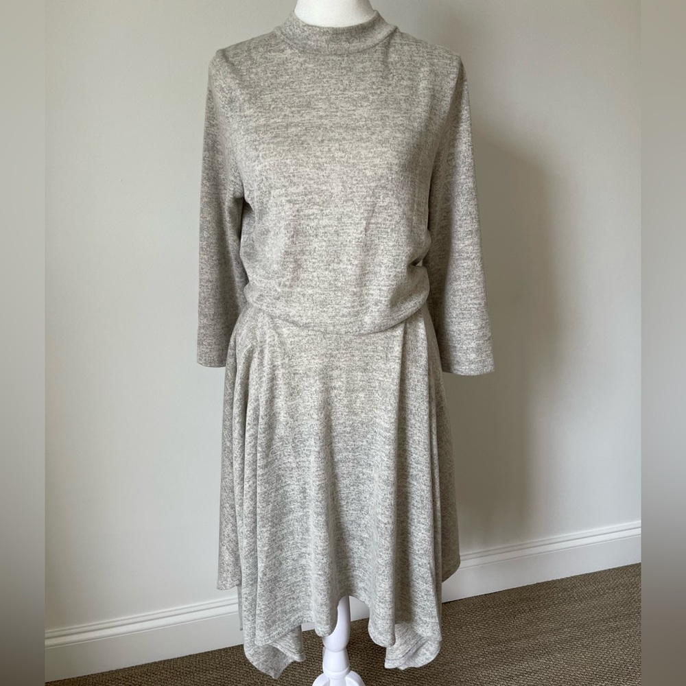 Alya Heather Gray Knit Dress - Size L - Picture 6 of 9
